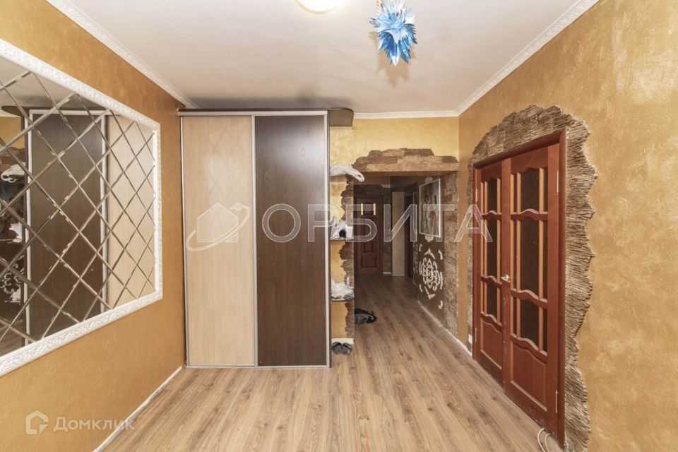 Сдаётся 2-комнатная квартира, 92.1 м²