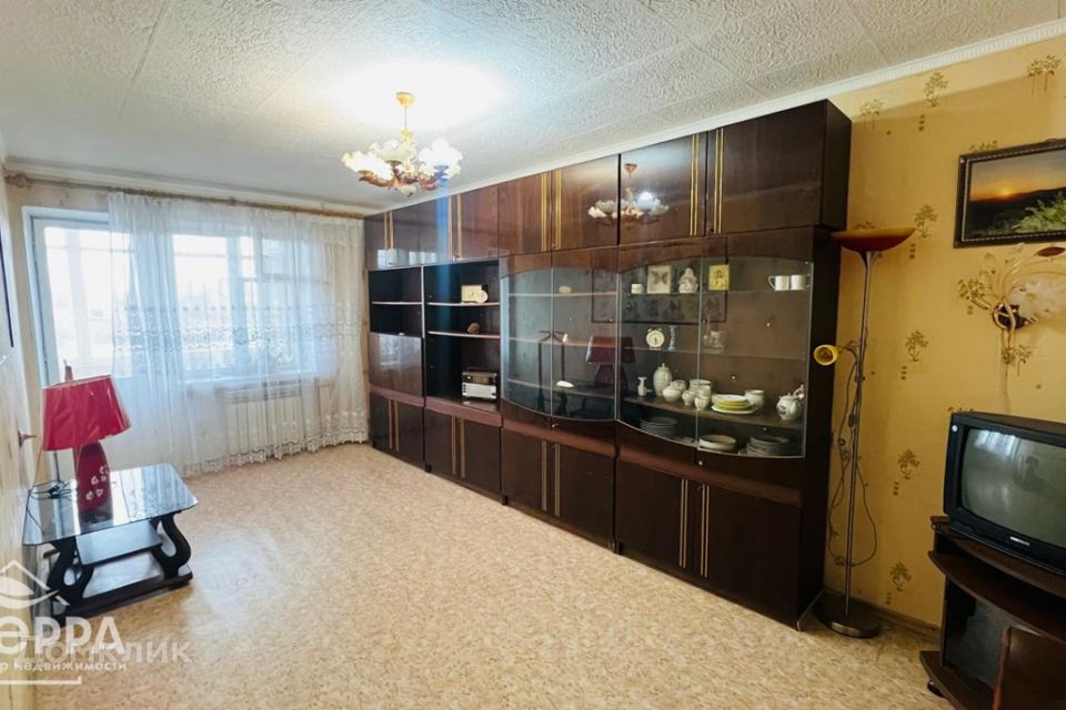 Продаётся 2-комнатная квартира, 42.4 м²