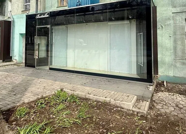 Продаётся торговое помещение, 77 м²