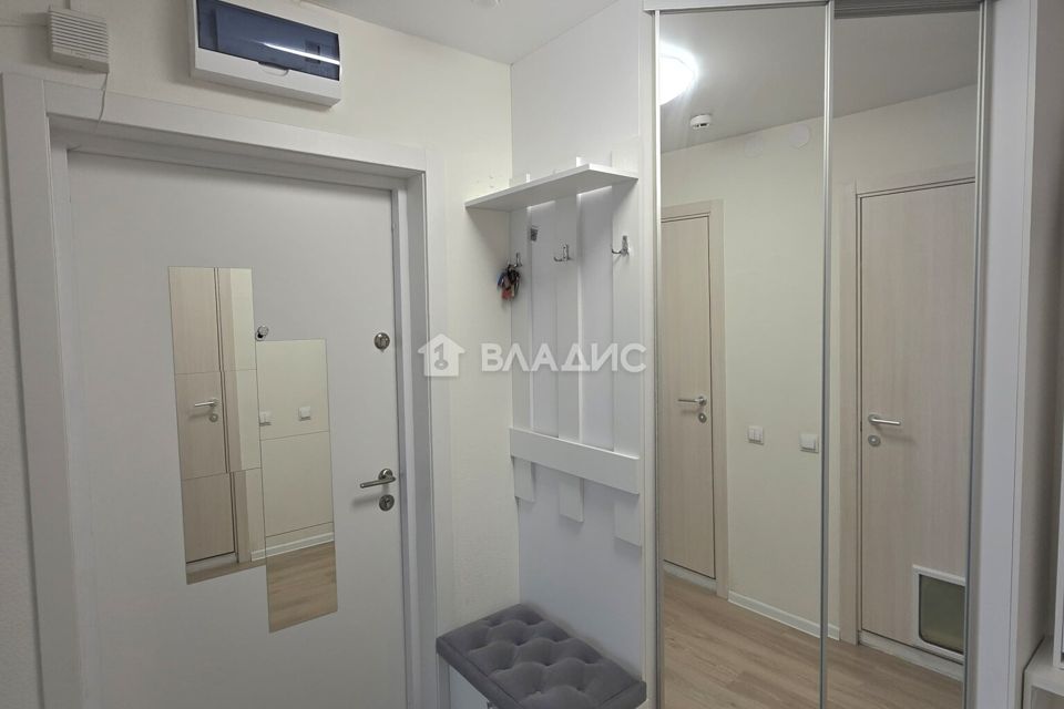 Продаётся 1-комнатная квартира, 42.1 м²