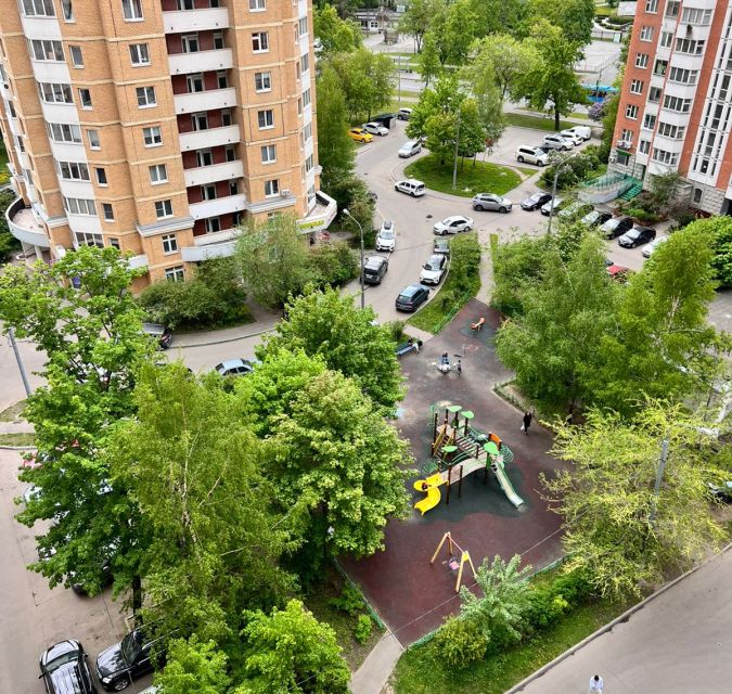 Продаётся 1-комнатная квартира, 38 м²