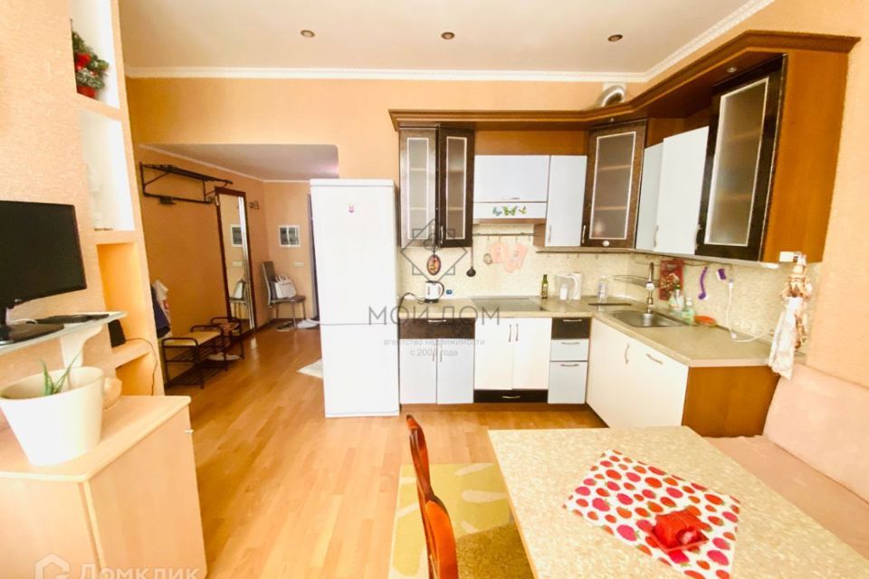 Сдаётся 1-комнатная квартира, 50 м²