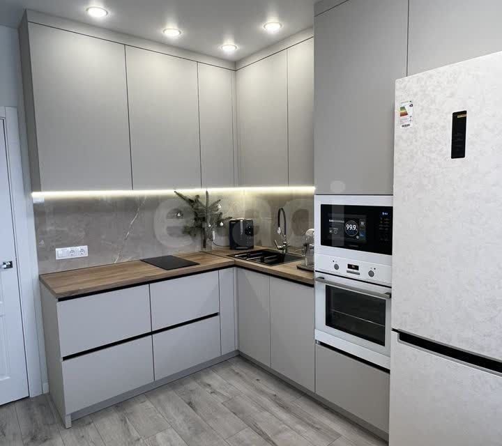 Продаётся 1-комнатная квартира, 41.5 м²