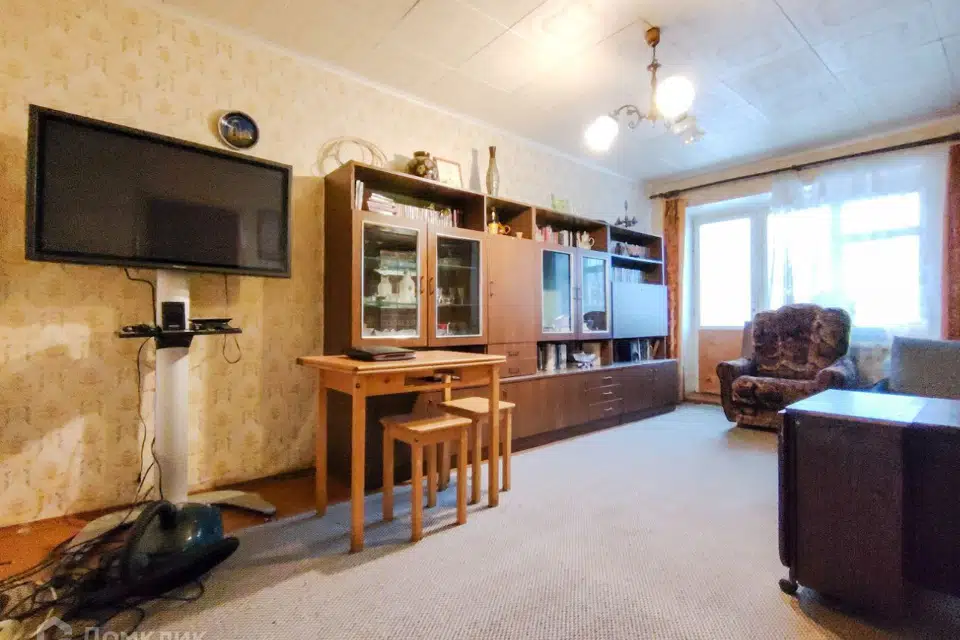 Продаётся 3-комнатная квартира, 60.5 м²