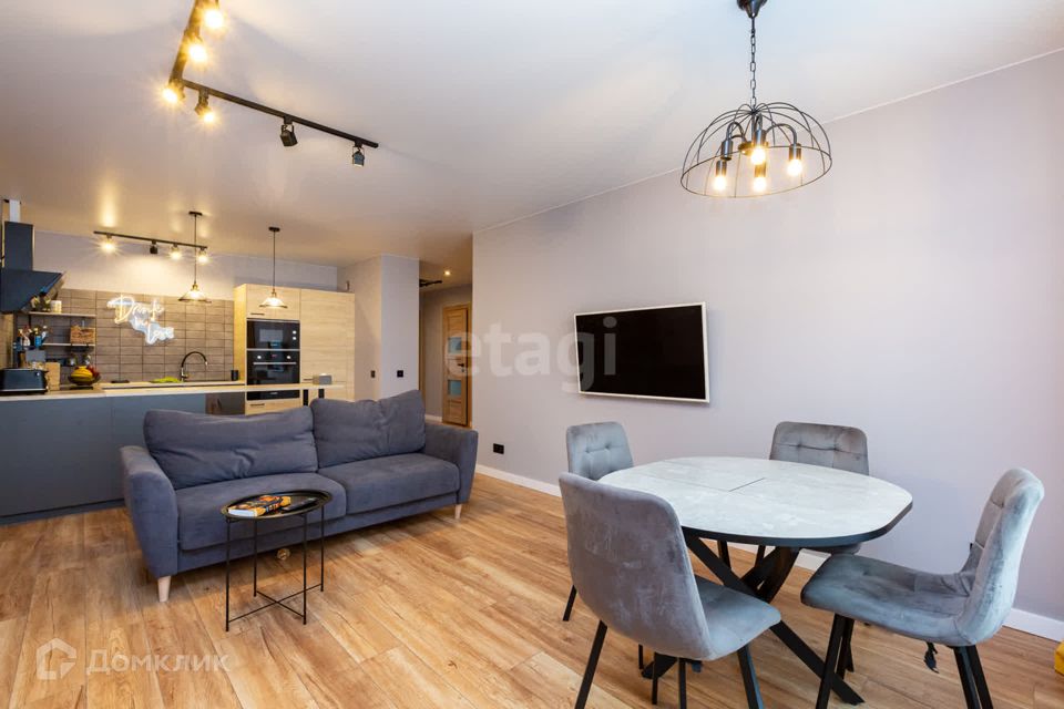 Продаётся 3-комнатная квартира, 80.5 м²