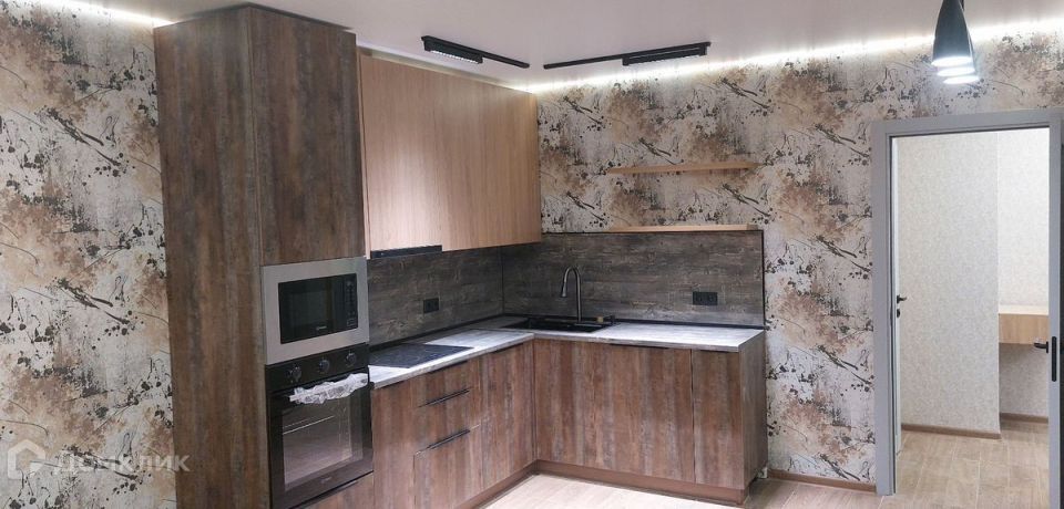Продаётся 1-комнатная квартира, 39.8 м²