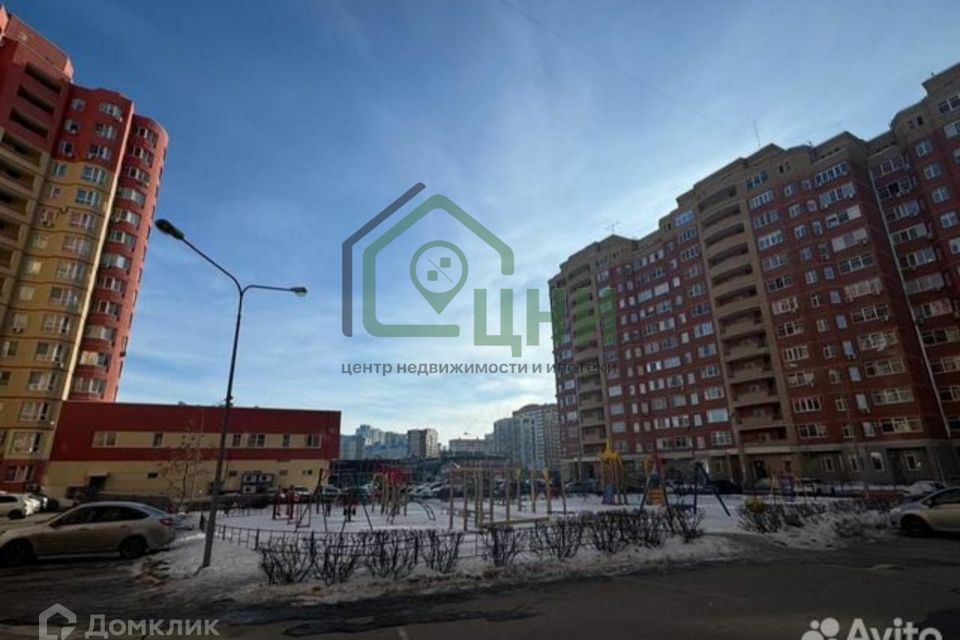 Продаётся 3-комнатная квартира, 94 м²
