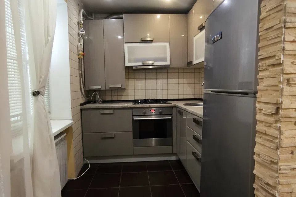 Продаётся 3-комнатная квартира, 56 м²