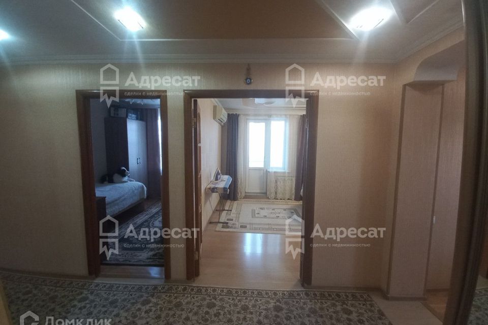 Продаётся 4-комнатная квартира, 69.1 м²