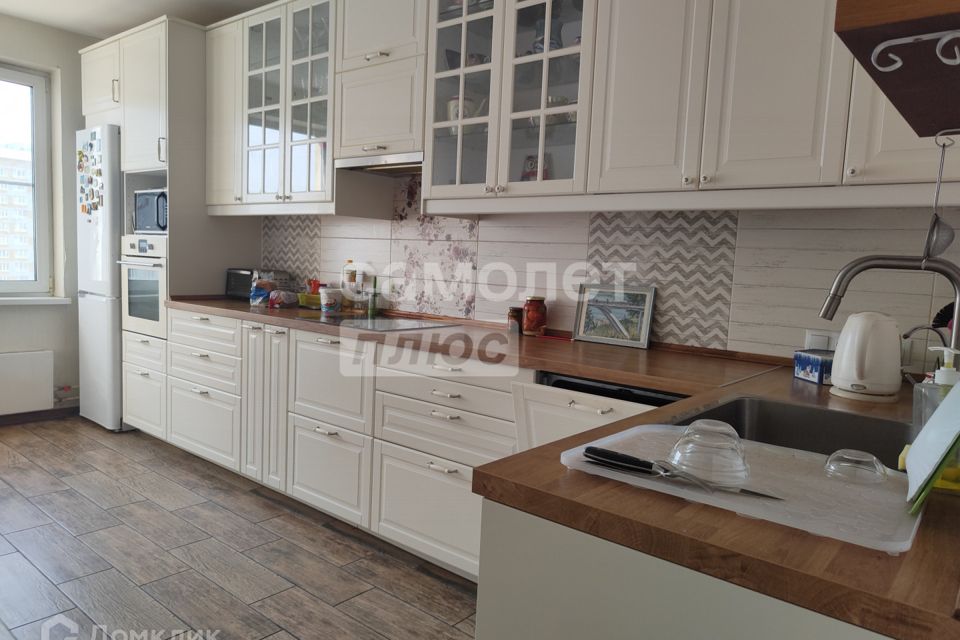 Продаётся 3-комнатная квартира, 85.5 м²