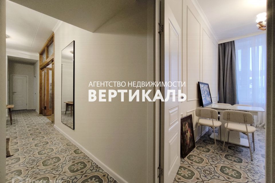 Сдаётся 2-комнатная квартира, 76 м²