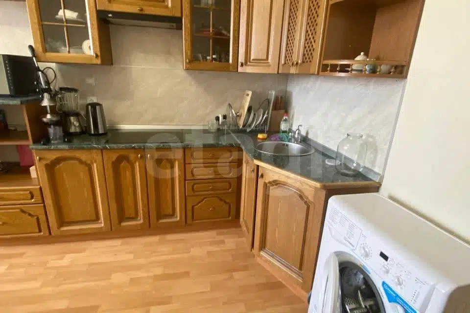 Продаётся 1-комнатная квартира, 55 м²
