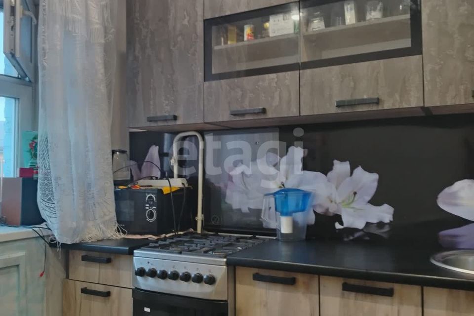 Продаётся 1-комнатная квартира, 30.7 м²