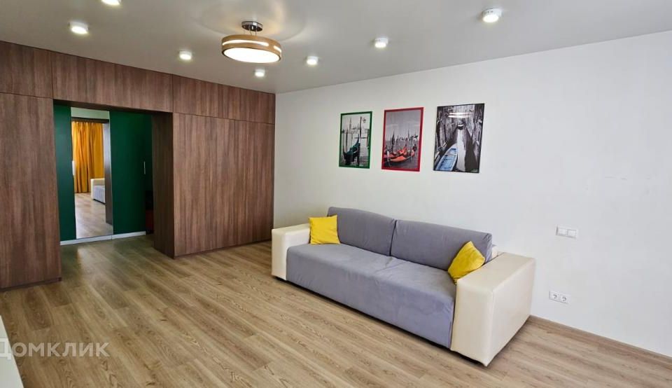 Продаётся 2-комнатная квартира, 66.1 м²