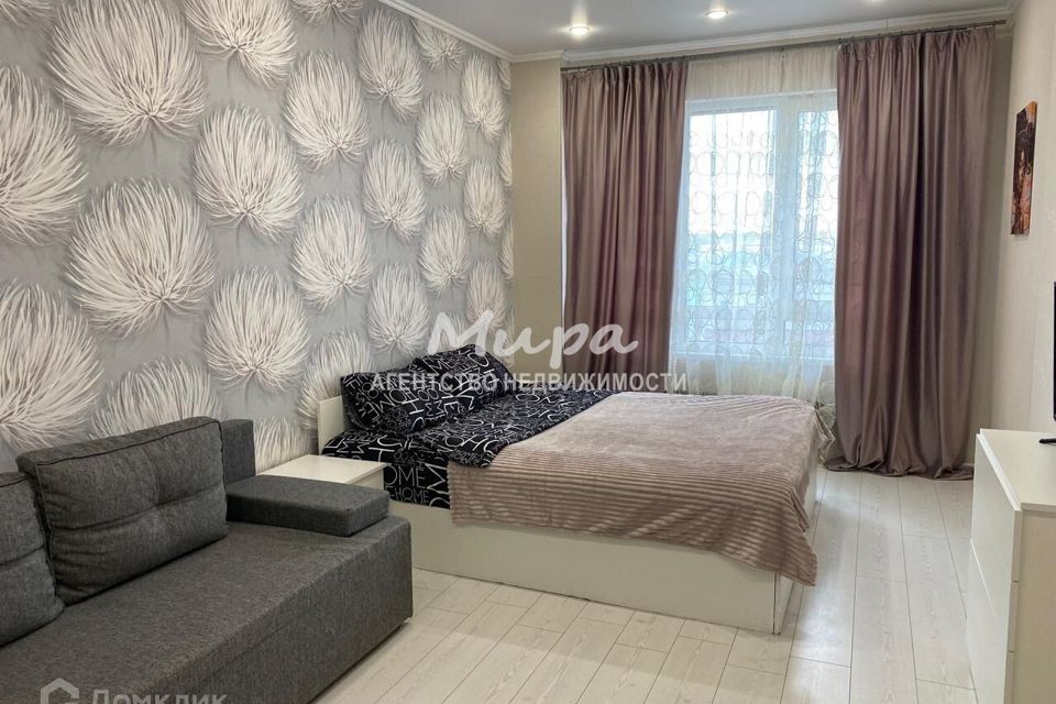 Продаётся 1-комнатная квартира, 38 м²
