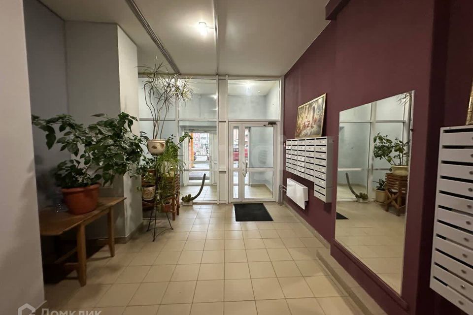 Продаётся 4-комнатная квартира, 119.7 м²