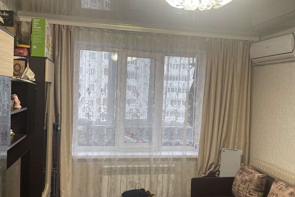 Продаётся 1-комнатная квартира, 38 м²