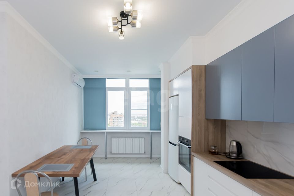 Продаётся 2-комнатная квартира, 64 м²