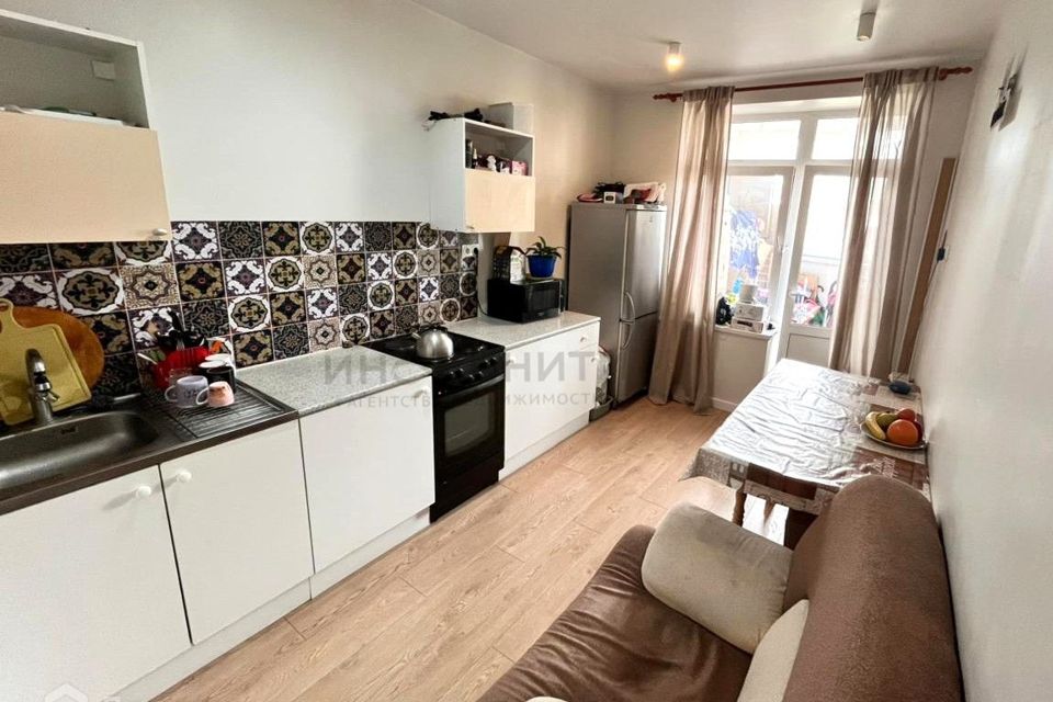 Продаётся 1-комнатная квартира, 37 м²
