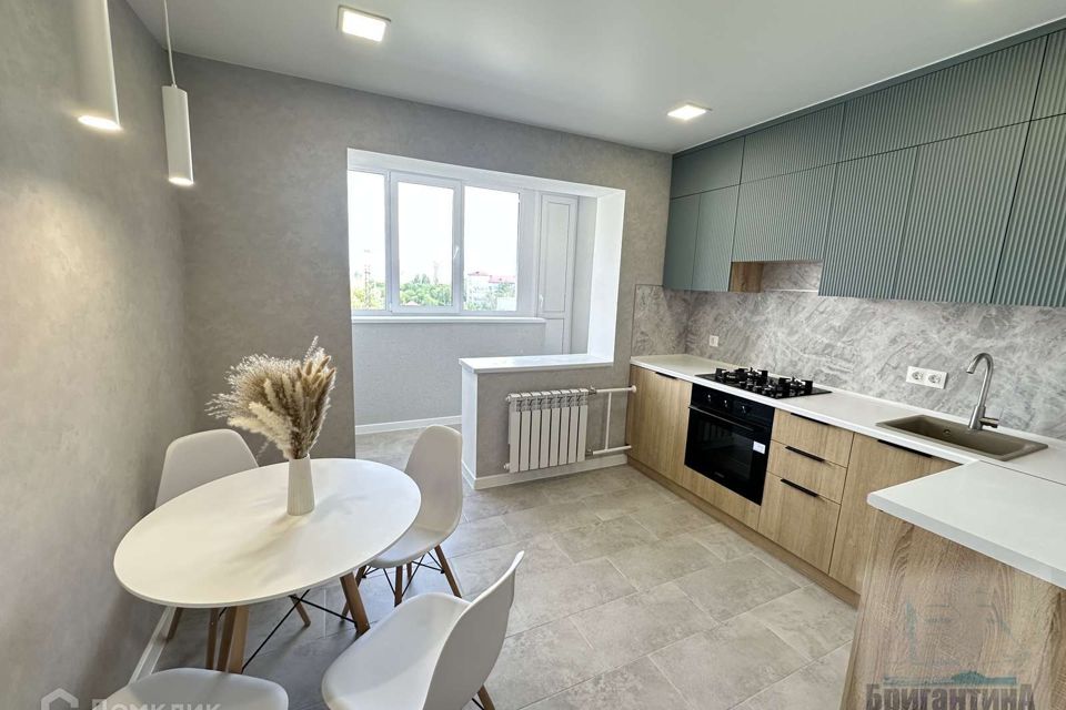 Продаётся 3-комнатная квартира, 80.2 м²