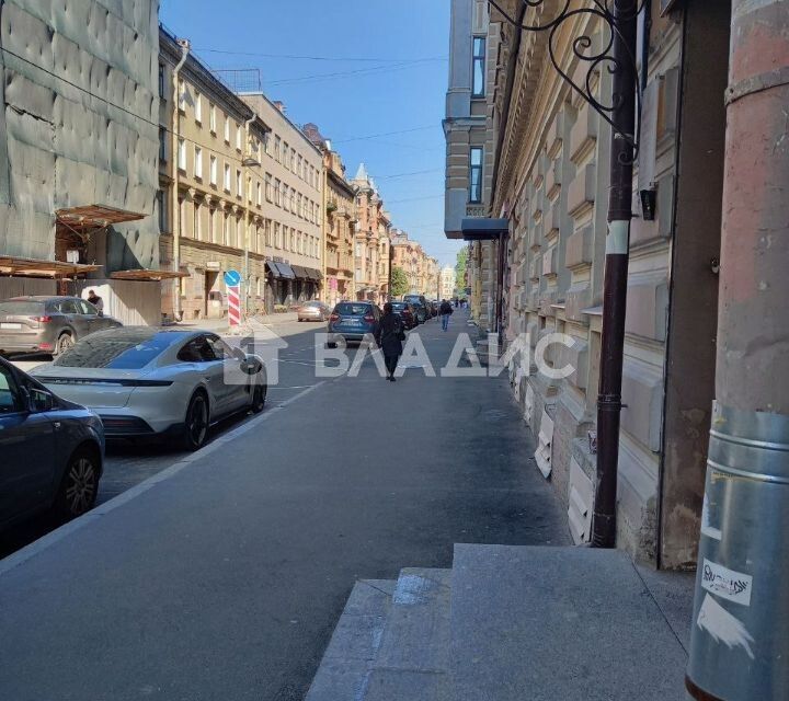 Продаётся 1-комнатная квартира, 43.6 м²