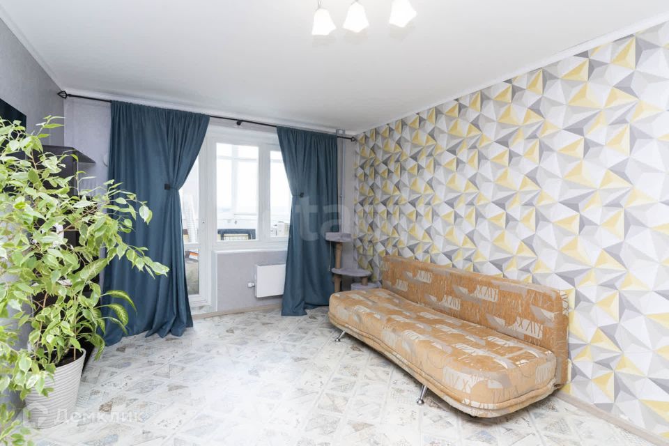 Продаётся 1-комнатная квартира, 37.2 м²