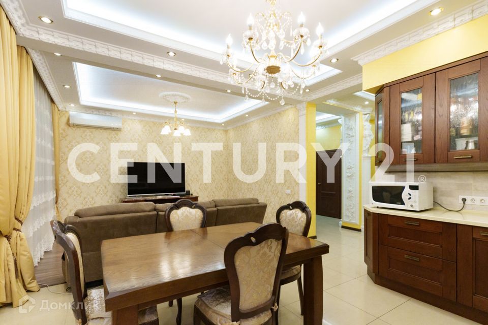 Продаётся 3-комнатная квартира, 94 м²