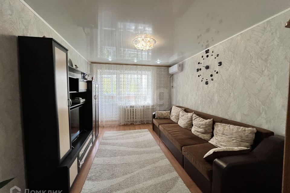 Продаётся 3-комнатная квартира, 57.1 м²