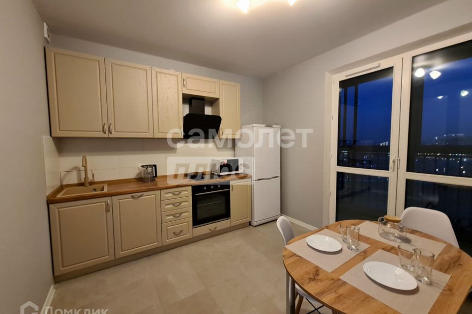 Продаётся 1-комнатная квартира, 42.5 м²
