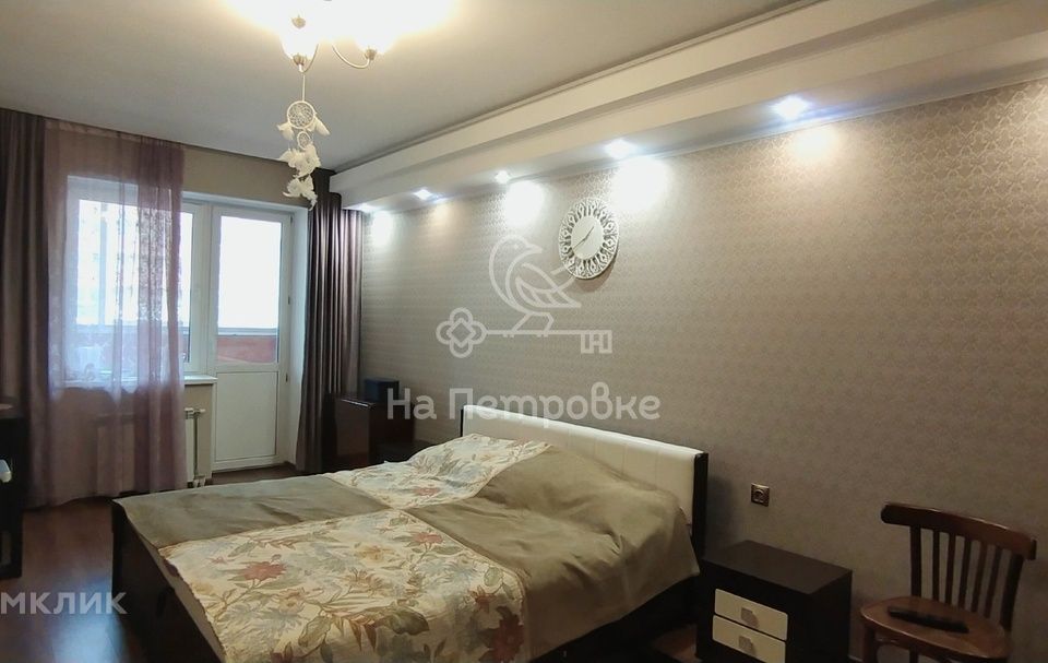 Продаётся 3-комнатная квартира, 104 м²