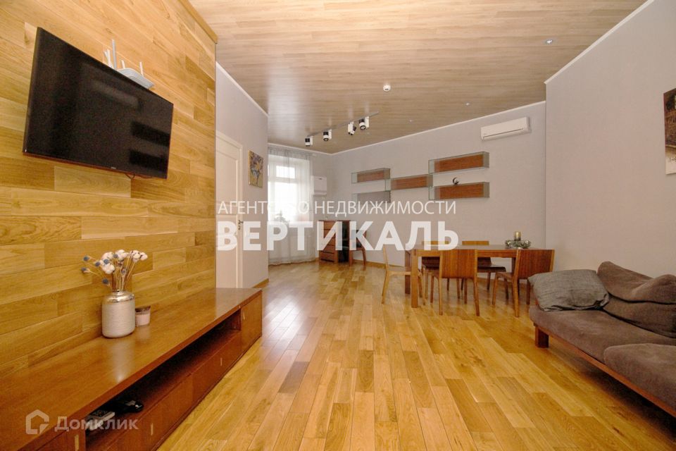 Сдаётся 3-комнатная квартира, 115 м²