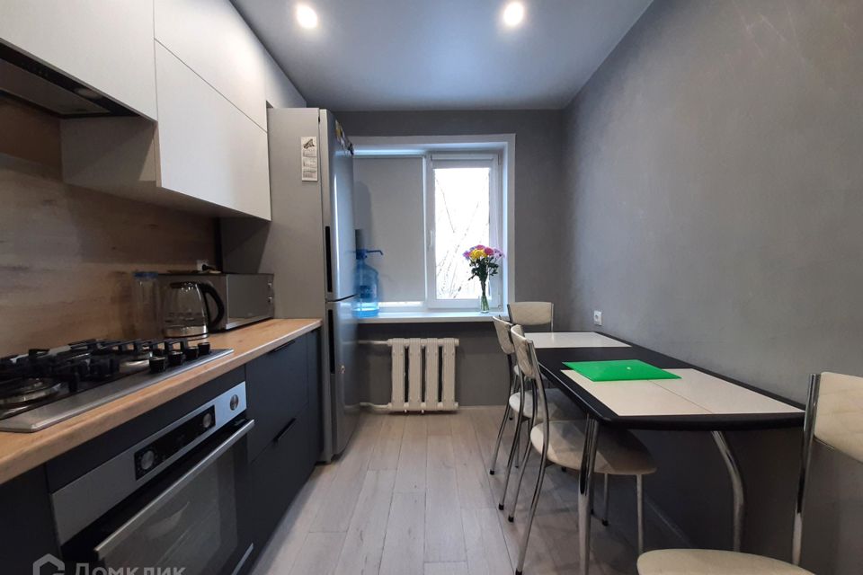 Продаётся 3-комнатная квартира, 63.4 м²