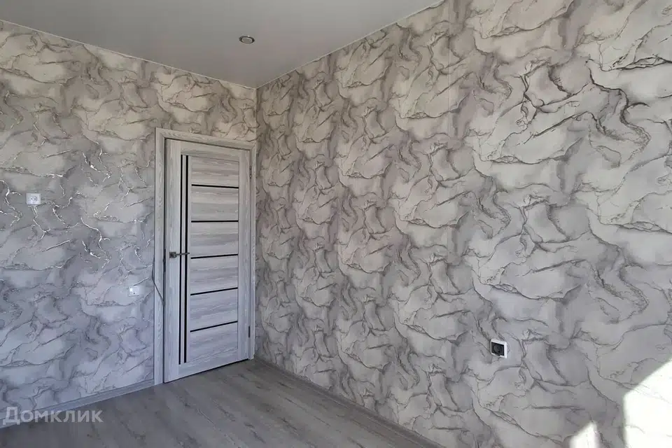Продаётся 3-комнатная квартира, 54.3 м²