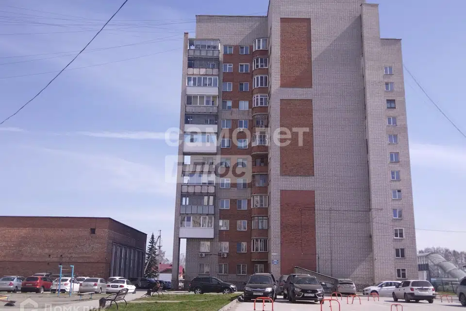 Продаётся 2-комнатная квартира, 61.3 м²