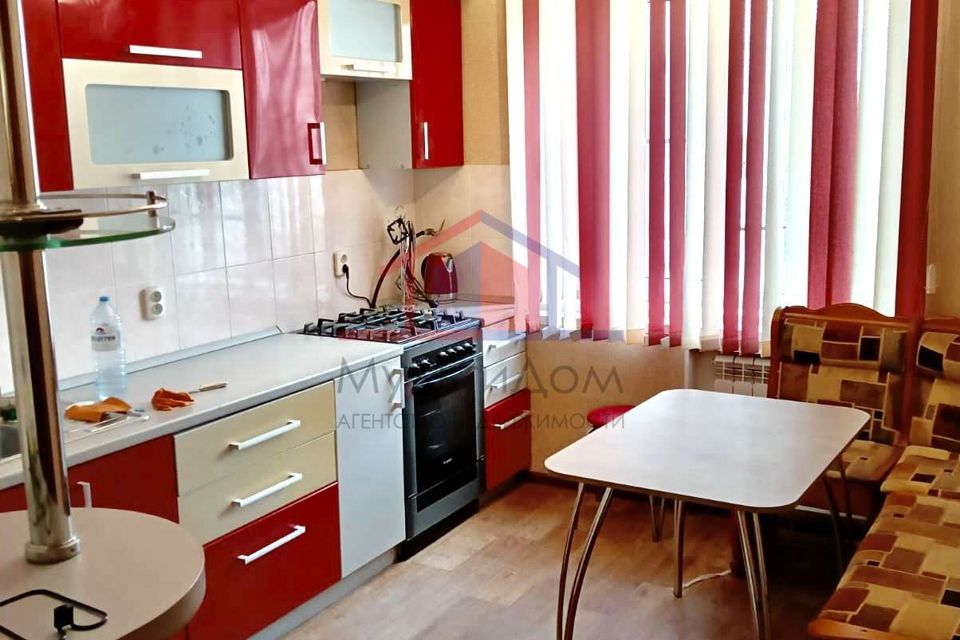 Продаётся 3-комнатная квартира, 64 м²