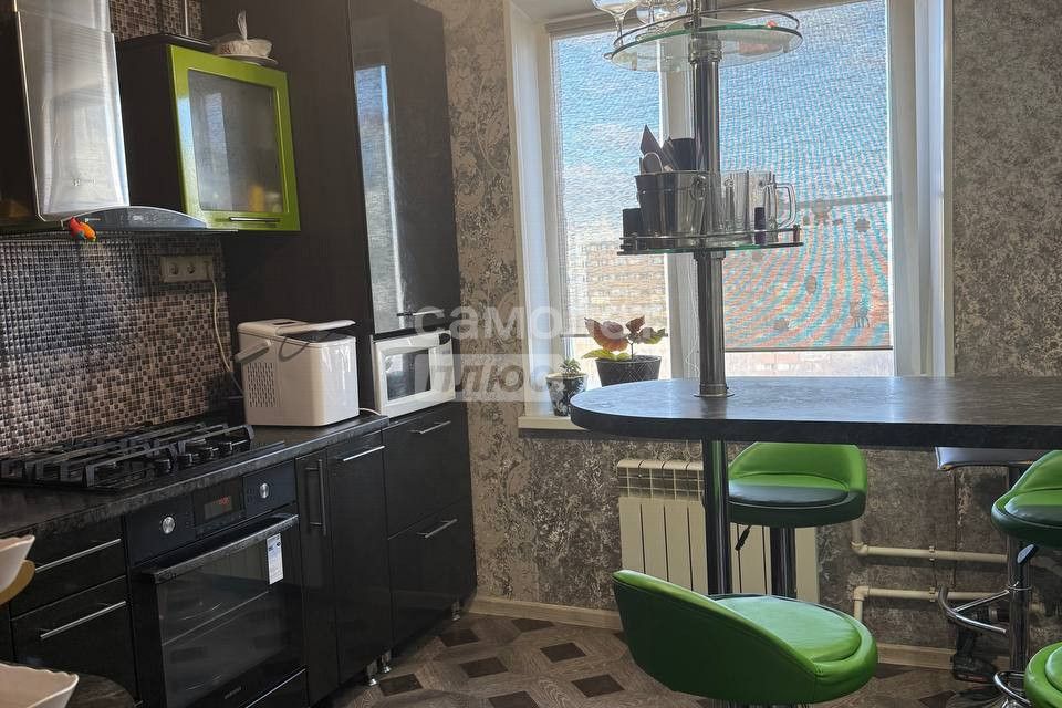 Продаётся 2-комнатная квартира, 49.7 м²