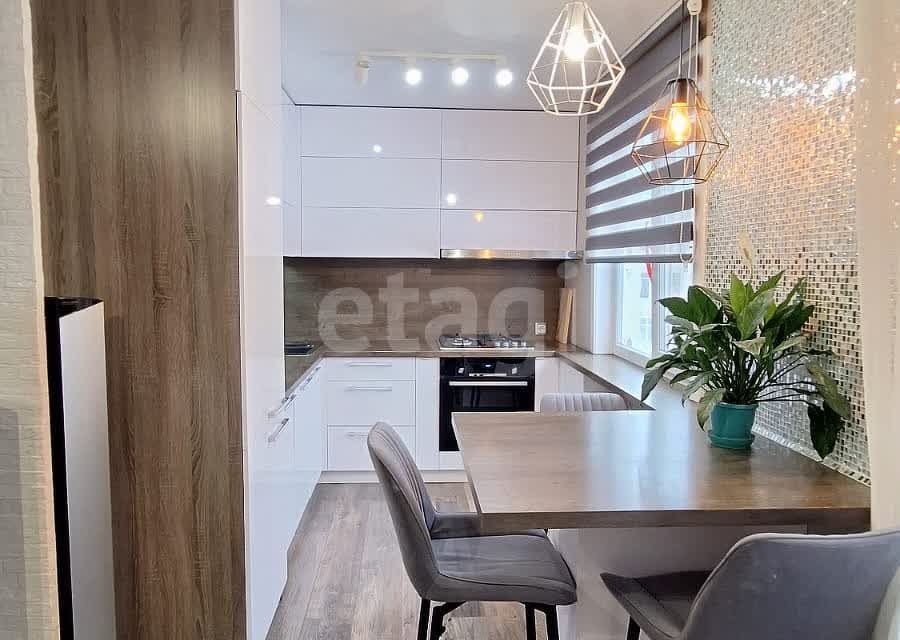 Продаётся 3-комнатная квартира, 59.3 м²