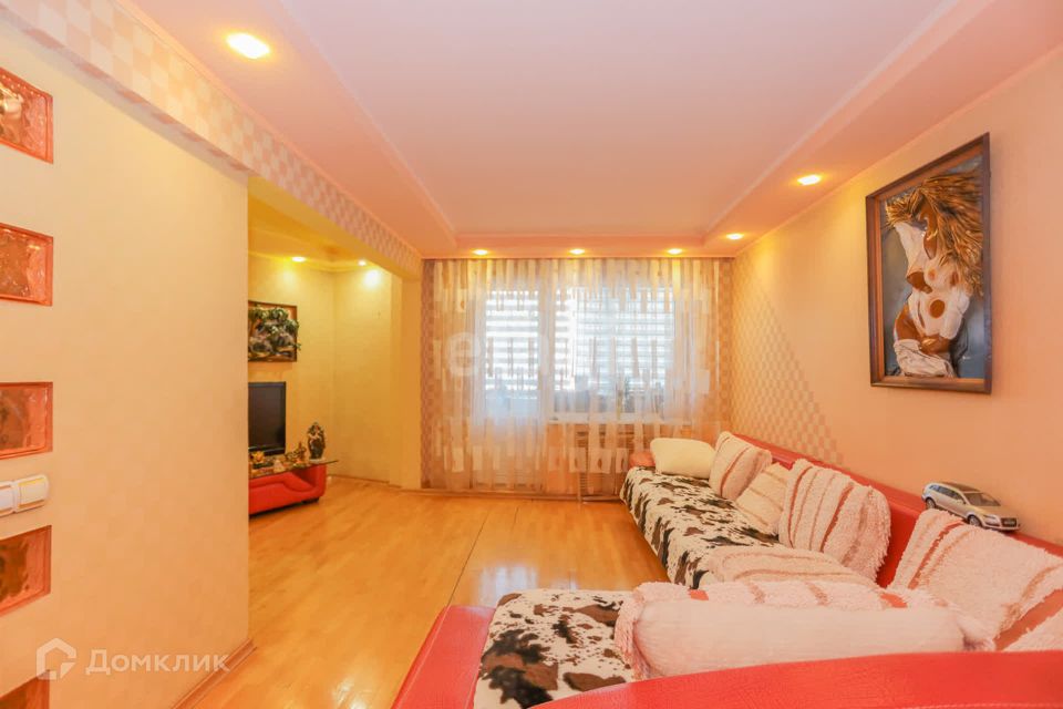 Продаётся 3-комнатная квартира, 87.4 м²