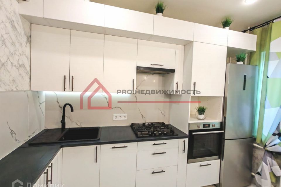 Продаётся 3-комнатная квартира, 63.5 м²
