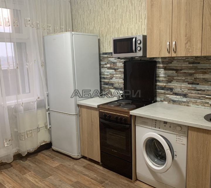 Сдаётся 1-комнатная квартира, 40 м²