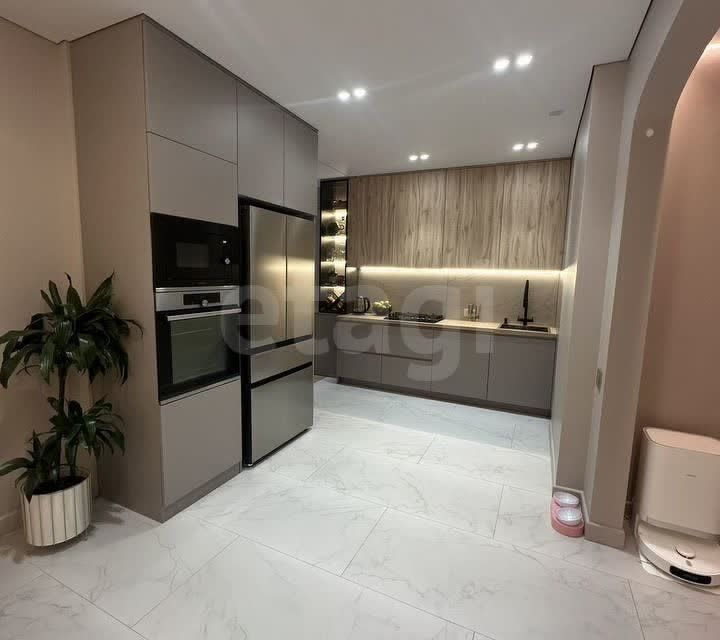 Продаётся 3-комнатная квартира, 86 м²