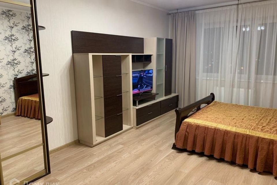 Продаётся 1-комнатная квартира, 43 м²