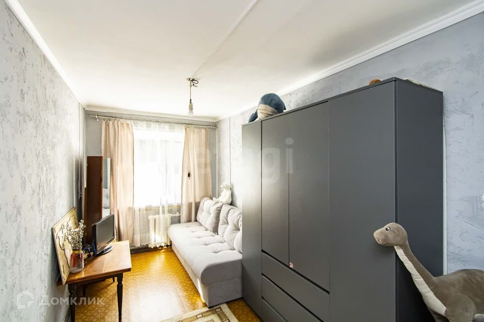 Продаётся 3-комнатная квартира, 57 м²