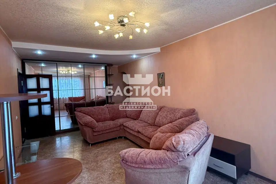 Продаётся 3-комнатная квартира, 68.1 м²