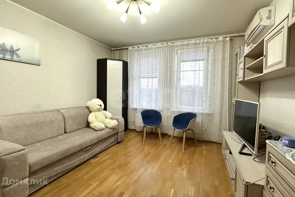 Продаётся 1-комнатная квартира, 38.2 м²