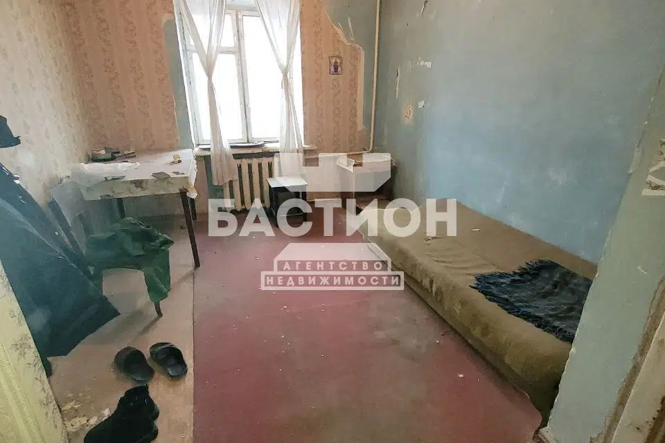 Продаётся 2 комнаты в 5-комн. квартире, 14.2 м²
