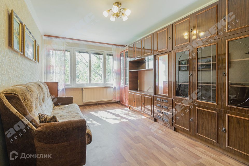 Продаётся 1-комнатная квартира, 30.8 м²