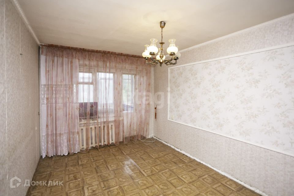 Продаётся 3-комнатная квартира, 55.4 м²