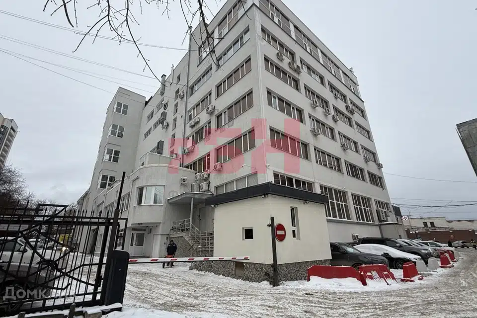 Сдаётся офис, 165 м²