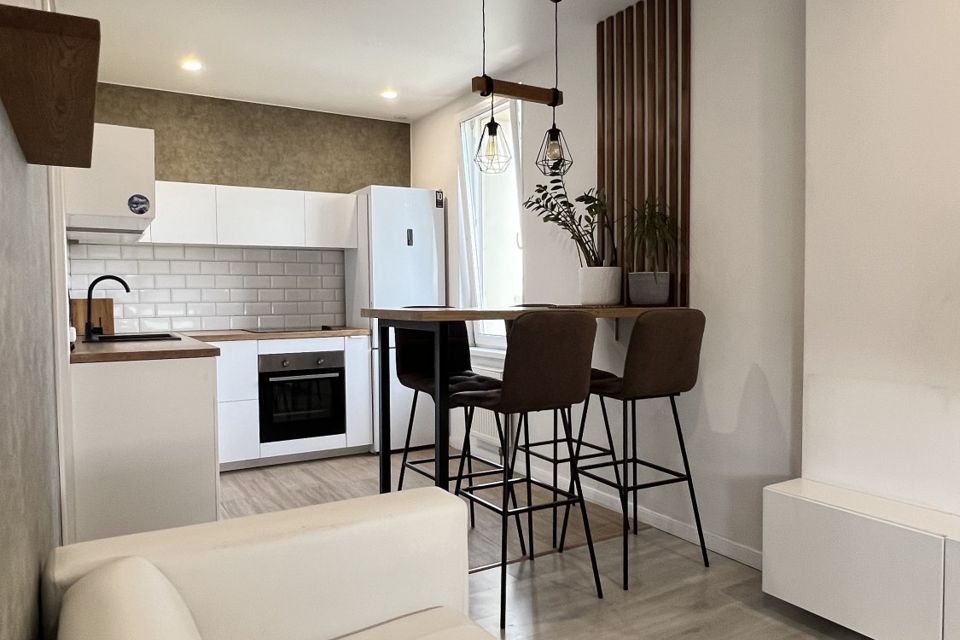 Продаётся 2-комнатная квартира, 50.4 м²